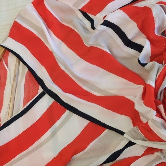 Zara wrap color block red white striped blouse - Picture 7 of 9